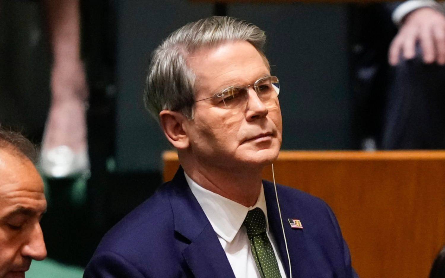 Nuevo respaldo del secretario del Tesoro estadounidense: cruzó a una senadora que cuestionó la ayuda a la Argentina