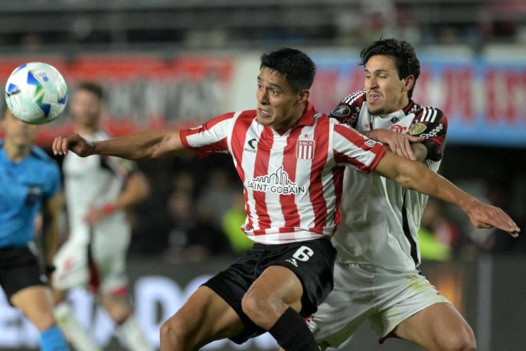 El gran partido que jugó sólo deparó aplausos de sus hinchas agradecidos
