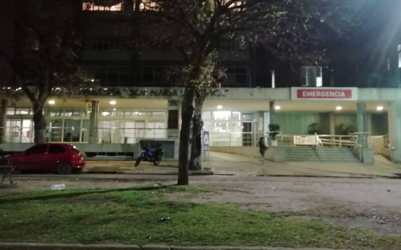 La Plata: dos agentes del Servicio Penitenciario Bonaerense le salvaron la vida a una bebé