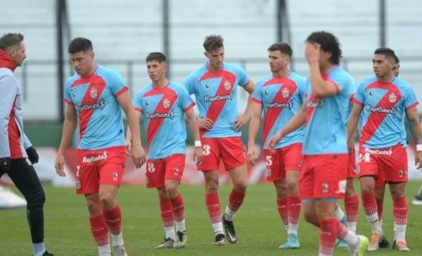 Arsenal descendió a la tercera categoría