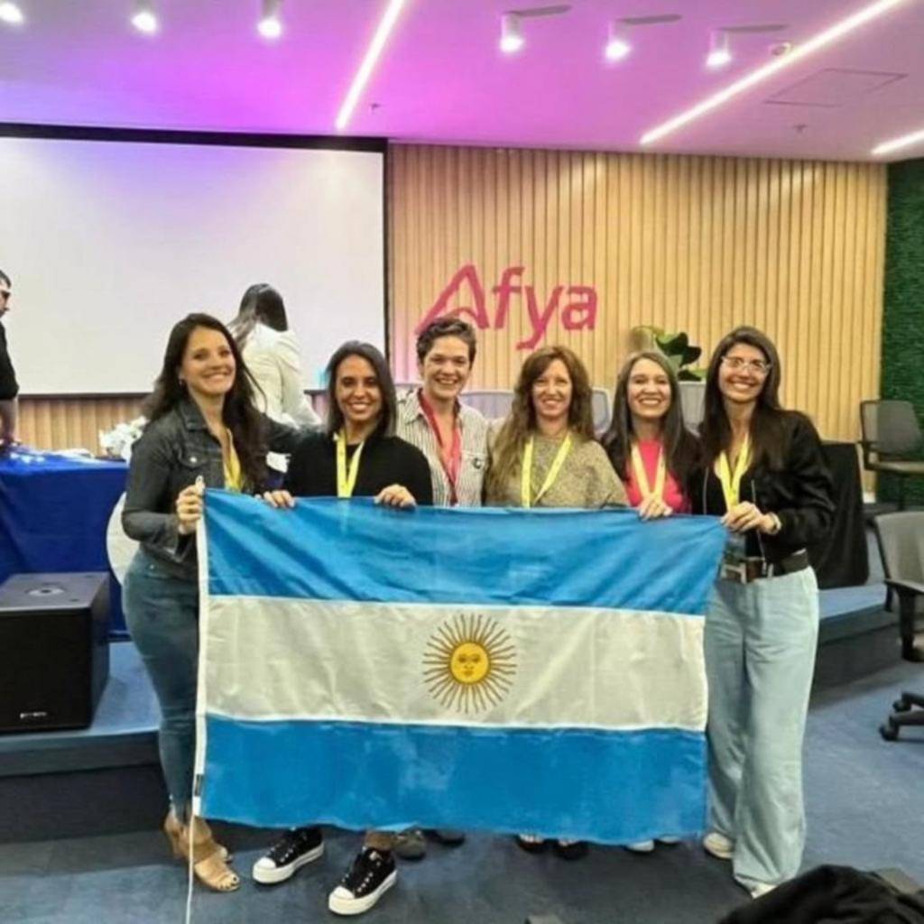 Docentes de Odontología fueron premiadas en Brasil