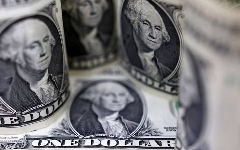 Se amplía la brecha cambiaria: el dólar cerró en alza y el mercado reaccionó a las medidas del Banco Central