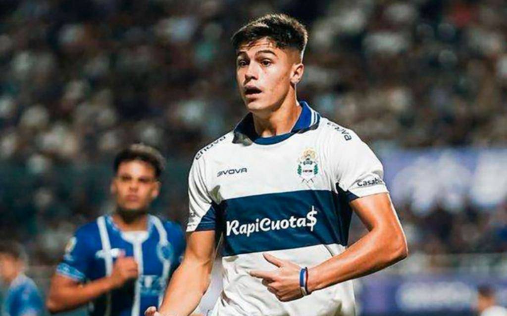 Grave lesión: rotura de ligamentos cruzados para Di Biasi