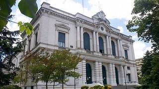 Denuncian "cobros indebidos" en cuentas del Banco Provincia de hasta $95.000