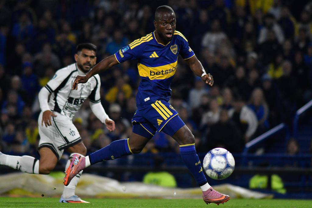 Enner Valencia rompe el hielo con Boca y el equipo inicia un calendario frenético