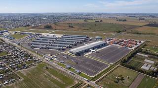 El plan para reactivar el Aeropuerto de La Plata y transformarlo en un centro logístico