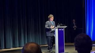 Milei cruzó al peronismo en Nueva York: "Es como si nos hubieran entregado Suiza, es irritante"