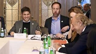 Tras la foto con Kicillof, a Manzano le dieron 20 años más en la compra de Metrogas