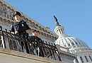 Conmoción en el Capitolio por un arma de plástico