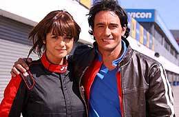 Araceli González hace rugir
los motores en "Dulce Amor"