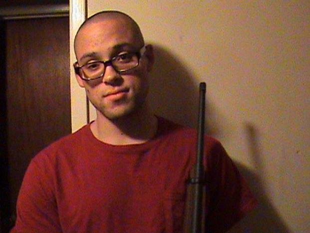 El autor de la matanza de Oregon compró 13 armas