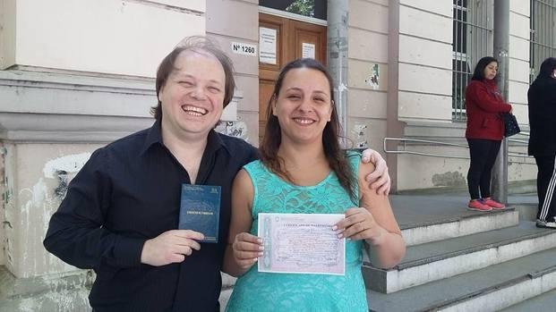 Una pareja platense se animó a casarse en el martes 13