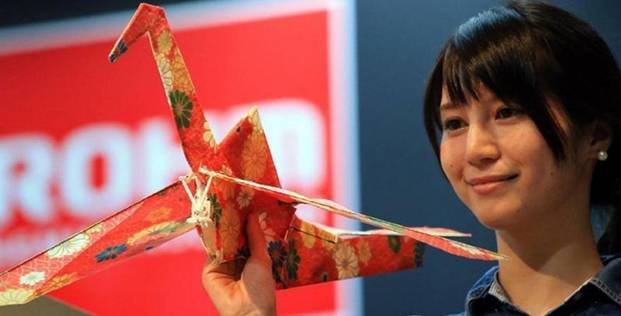 Crean el drone “origami” que vuela como una grulla