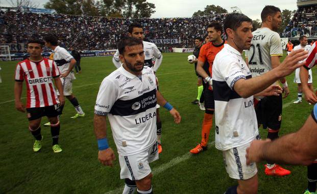 Para el choque con Racing, habrá que ir tachando a Niell