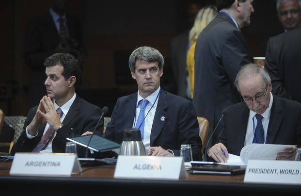 Ya negocian para acceder a las cuentas de argentinos en EE UU