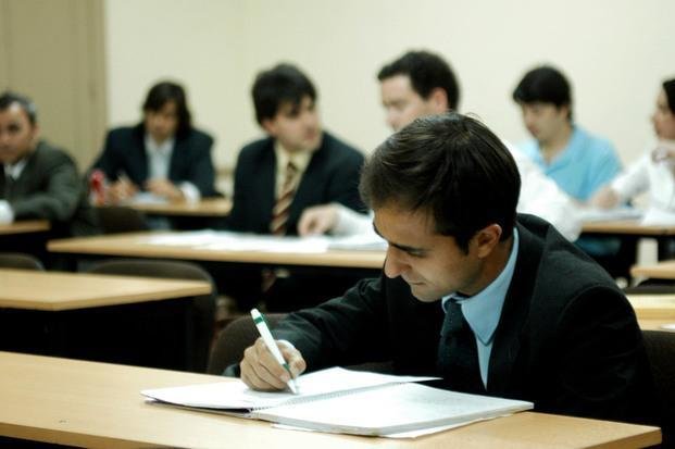 Un fallo pone en discusión el cobro a extranjeros en la UNLP