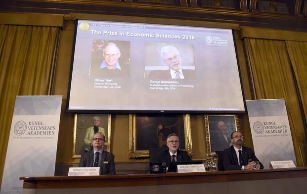 El Premio Nobel de Economía fue para un británico y un finlandés