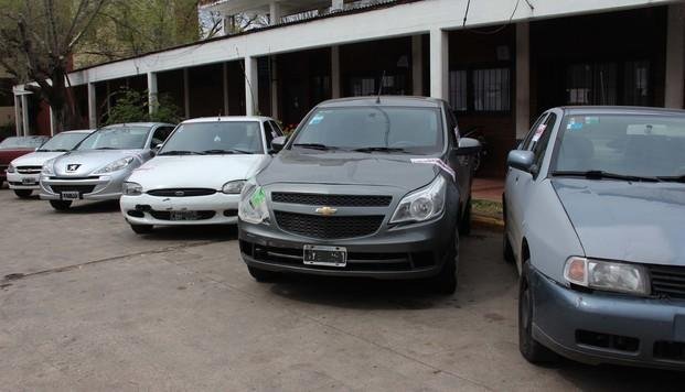 Diecisiete vehículos demorados en operativos del fin de semana