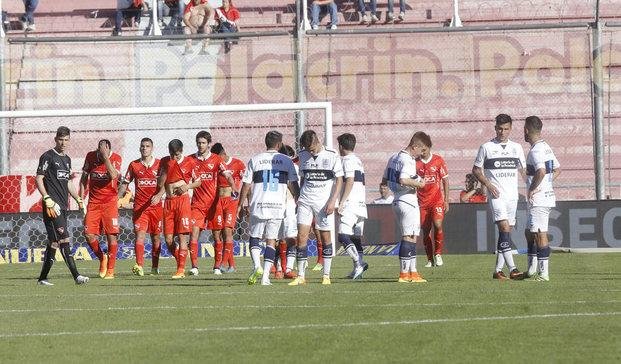 Caída de Gimnasia en el preliminar