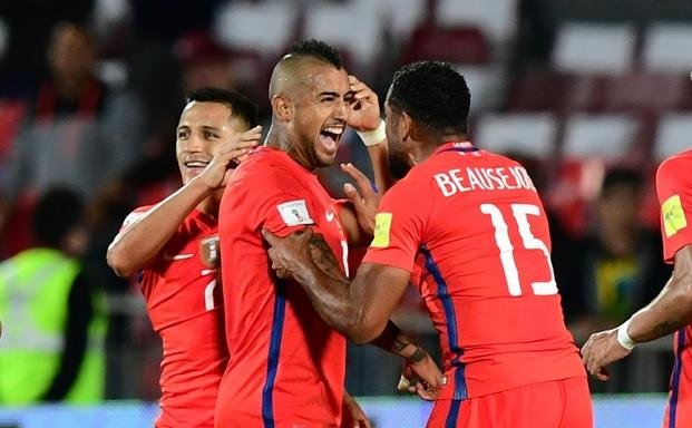 Arturo Vidal salvó a Chile y a Pizzi
