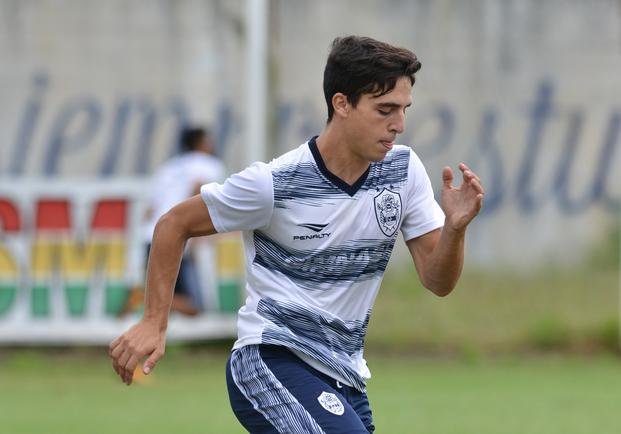 Faravelli por Chirola, el único cambio que metería Alfaro para ir a Rosario