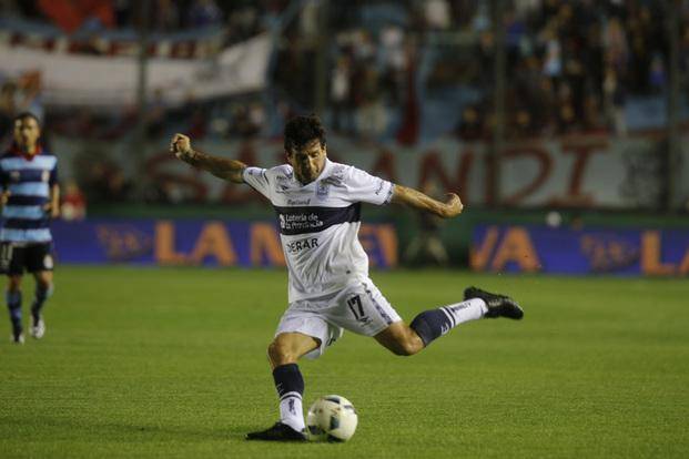 Para seguir, Gimnasia le tiene que ganar a Racing