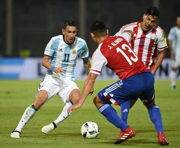 “Pasa por la cabeza, no es futbolístico”