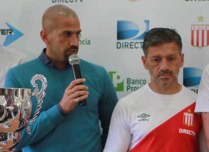 Verón: “No pienso hablar de Maradona”
