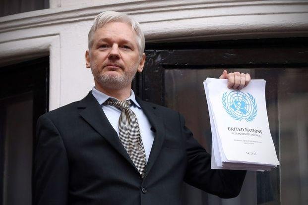 Ecuador le cortó Internet a Assange por “interferir” en las elecciones de EEUU