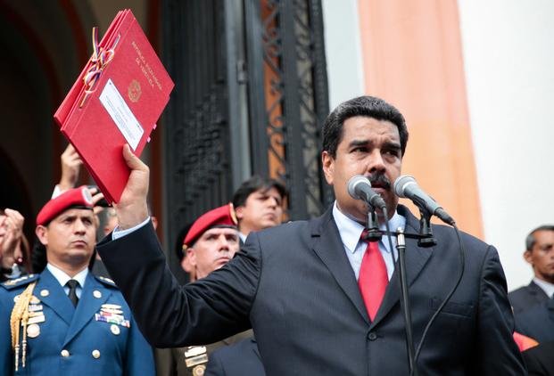 Otro avance de Maduro contra el Congreso: gobierna por decreto