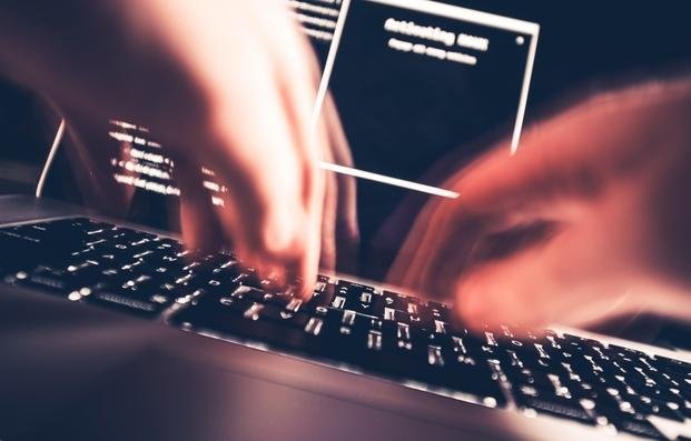 Un ataque cibernético dejó a parte de EE UU sin internet