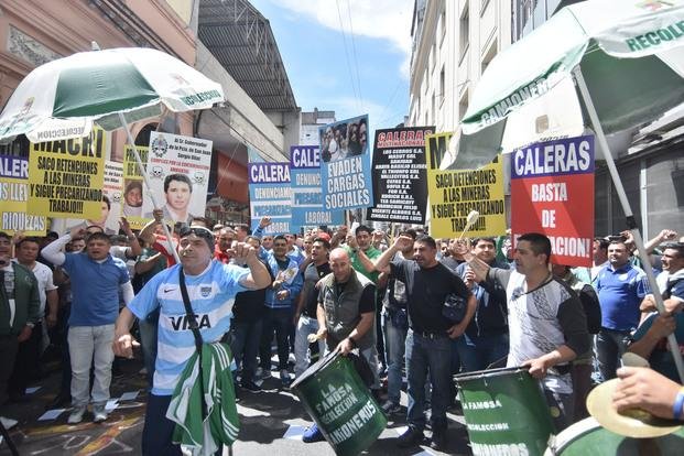 Convocan a un diálogo para discutir el bono de los privados