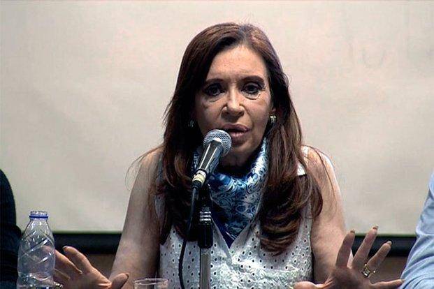 Cristina ya no podrá cobrar la doble pensión