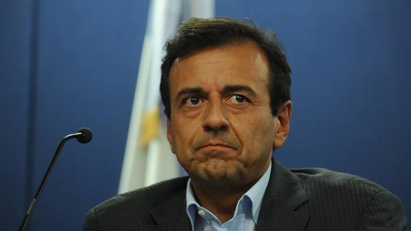 Desde el Gobierno aseguran que hubo  una "lluvia de dólares" en el país