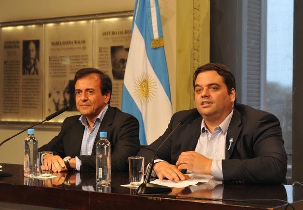 Otorgarán bono a jubilados que cobran la mínima y a beneficiarios de AUH