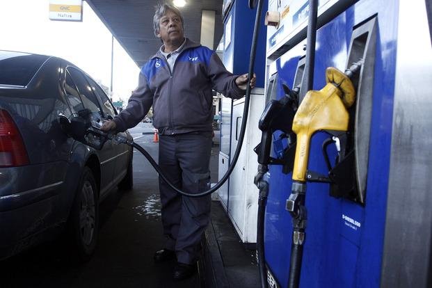 En noviembre volverán a aumentar los combustibles en el país