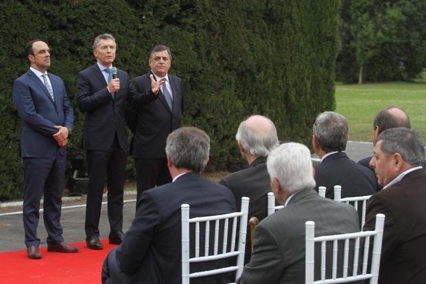 Homenaje a Yrigoyen en Olivos