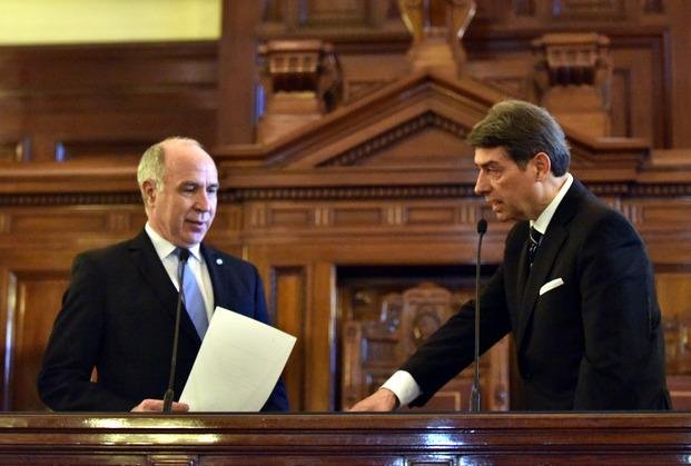 Rosatti: "se empieza por los edificios, se sigue con las personas"
