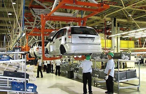 Según la UIA, cayó la actividad industrial en el mes de agosto