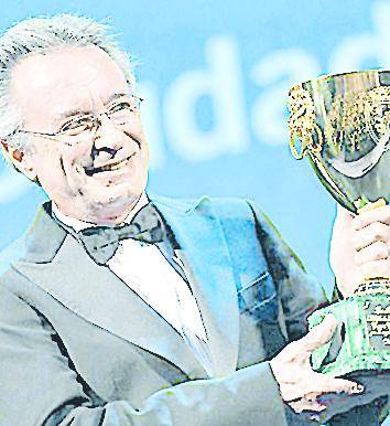 Otro premio para Oscar Martínez: ahora, en Japón