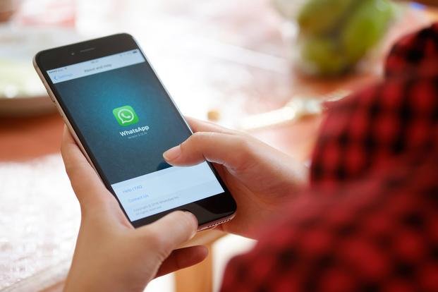 Falsas cadenas de WhatsApp, la versión actual del “ring-raje”