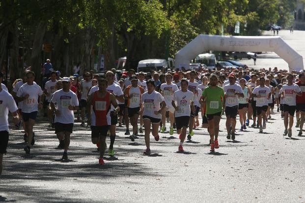 La Ciudad sale a trotar con dos correcaminatas