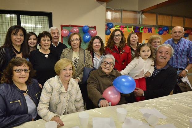 Raquel, otra platense que canto los 100