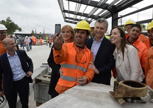 Vidal y Macri recorrieron obras en la Matanza junto a intendenta peronista