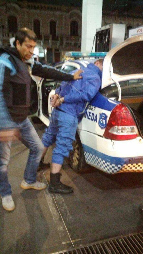 Una banda de policía usaban patrulleros para distribuir droga