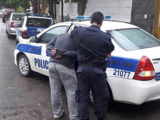 Villa Elisa: una joven escapó de su pareja y fue a pedir ayuda