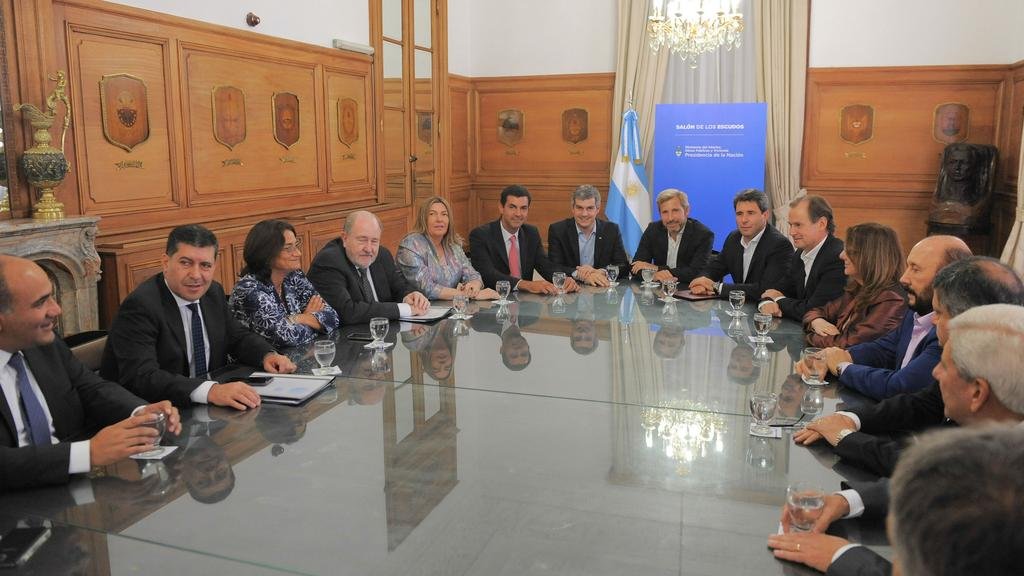 Llamarán a los gobernadores por el Fondo del Conurbano