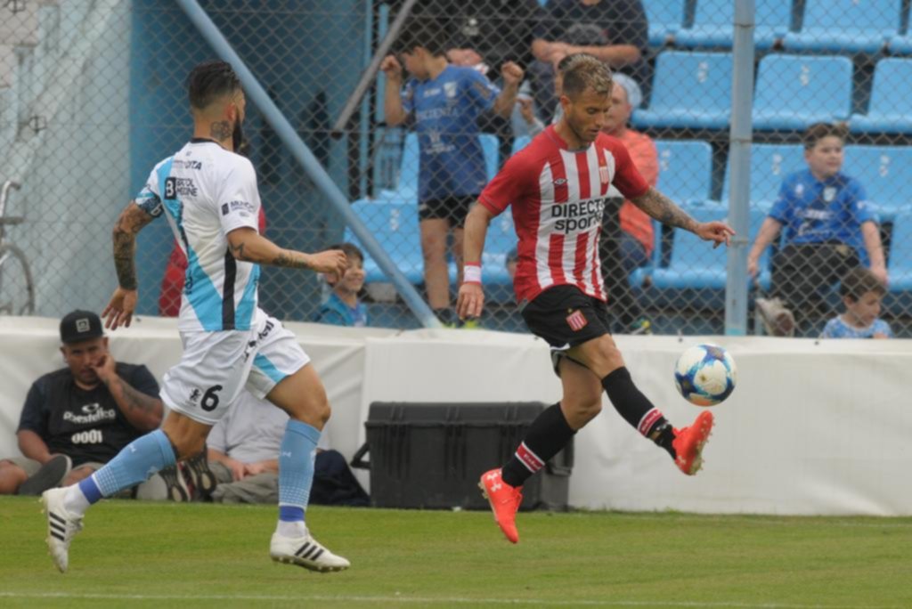 La Gata fue el eje del equipo y Otero estuvo intratable en ataque