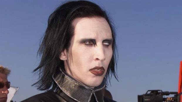 Marilyn Manson resultó herido durante un show