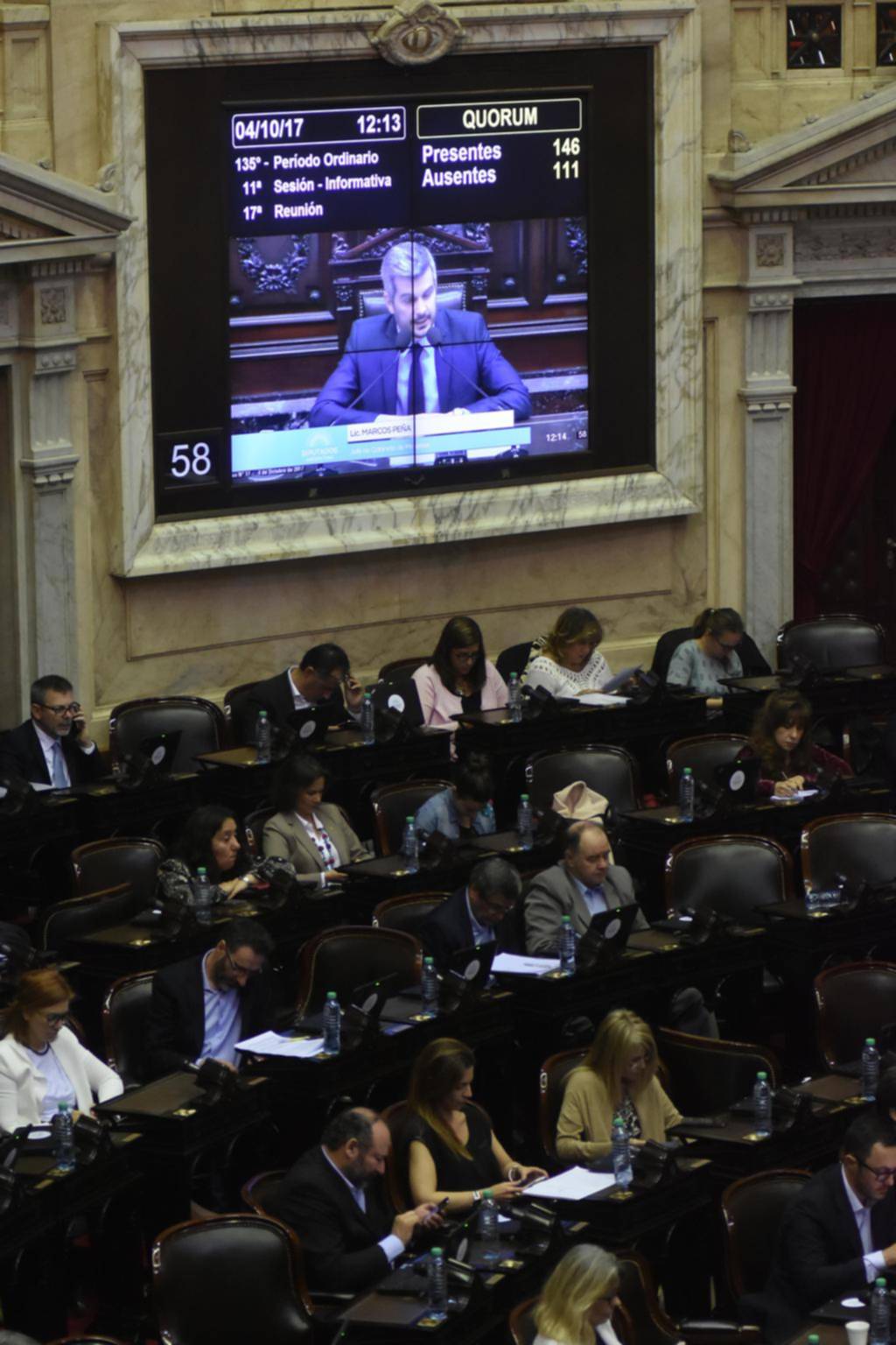 Jefe de Gabinete llevó la campaña a la Cámara Baja